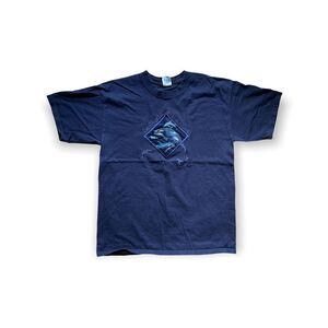 SeaWorld San Antonio embroidered t-shirt